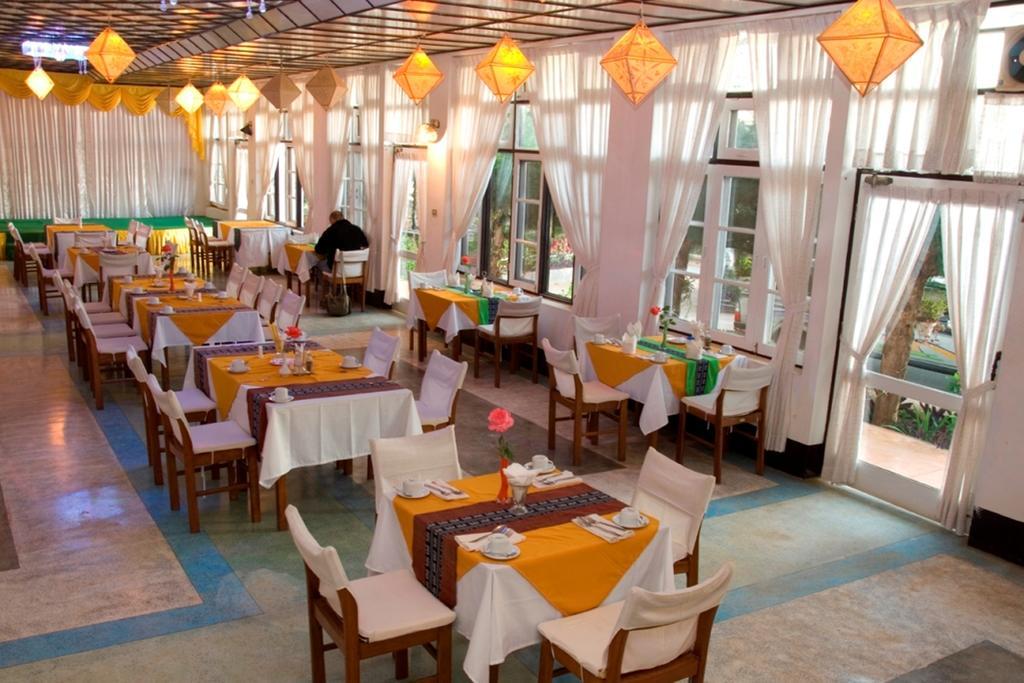 Global Grace Pindaya Hotel Bagian luar foto